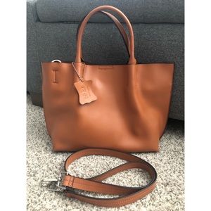 Colab cognac color crossbody bag